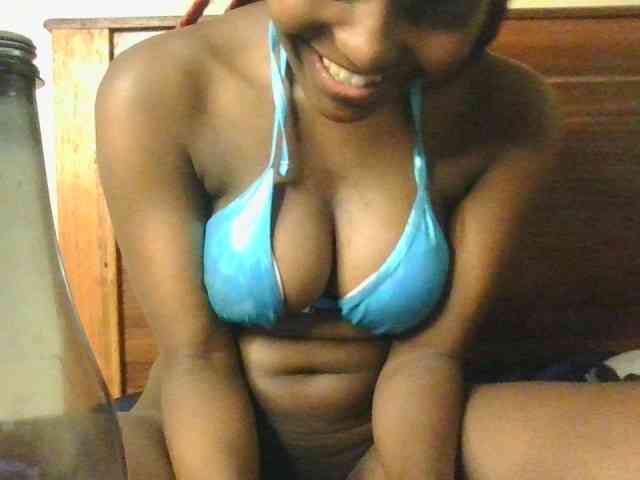 Brianasexy4u webcam