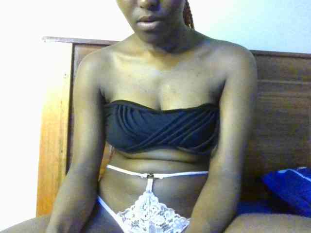 Brianasexy4u webcam