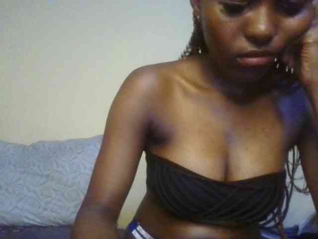Brianasexy4u webcam