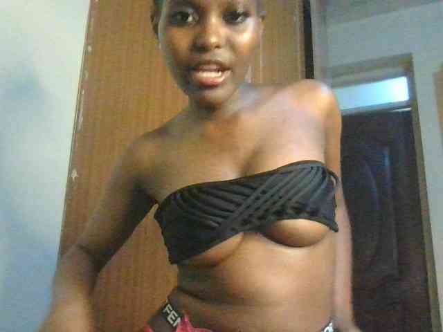 Brianasexy4u webcam