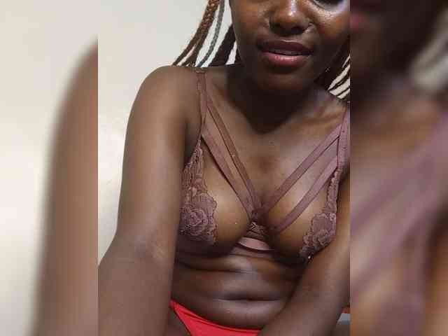 Brianasexy4u webcam