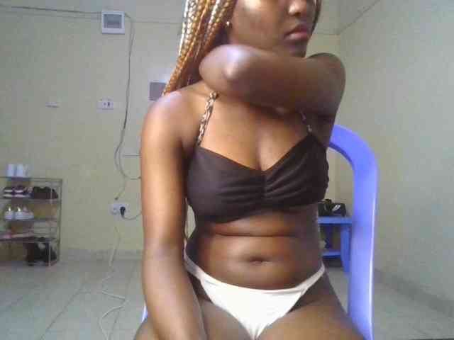 Brianasexy4u webcam