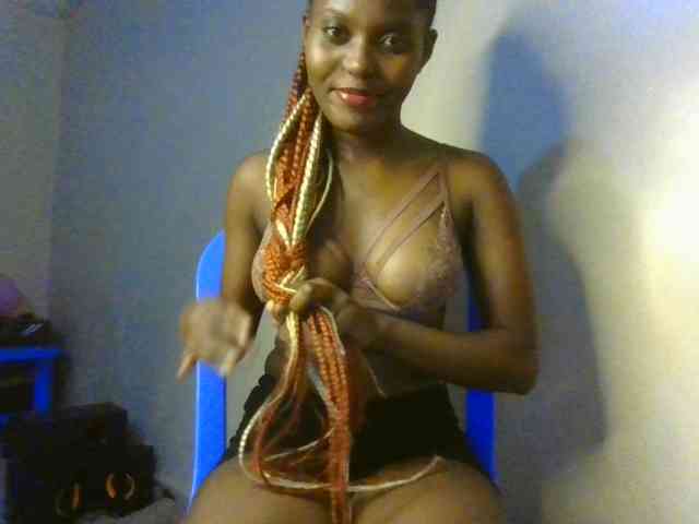 Brianasexy4u webcam