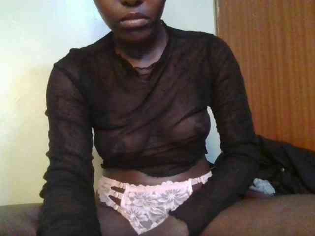 Brianasexy4u webcam
