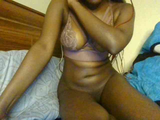 Brianasexy4u webcam