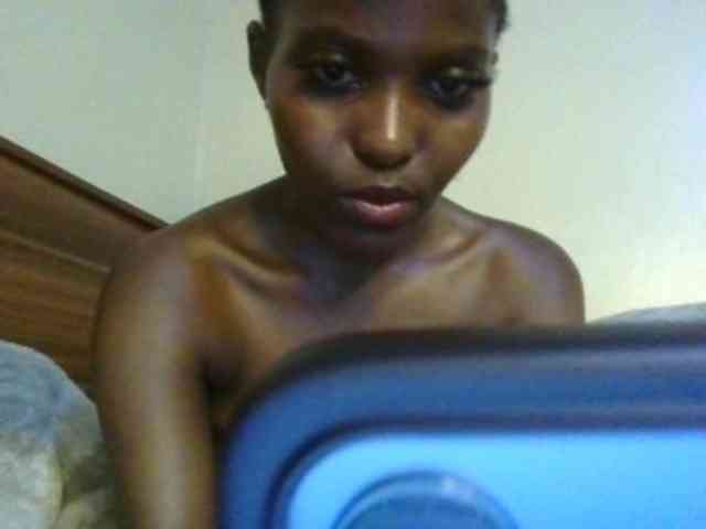 Brianasexy4u webcam