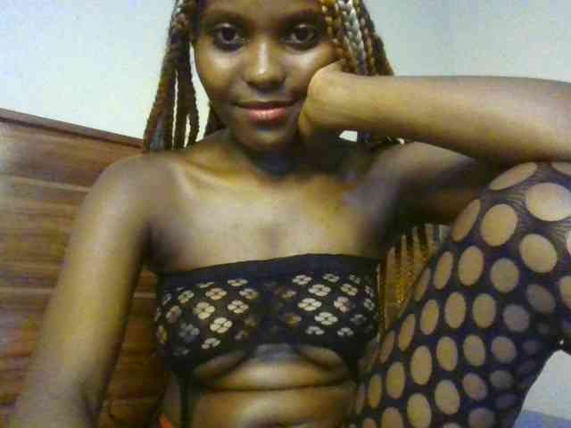 Brianasexy4u webcam