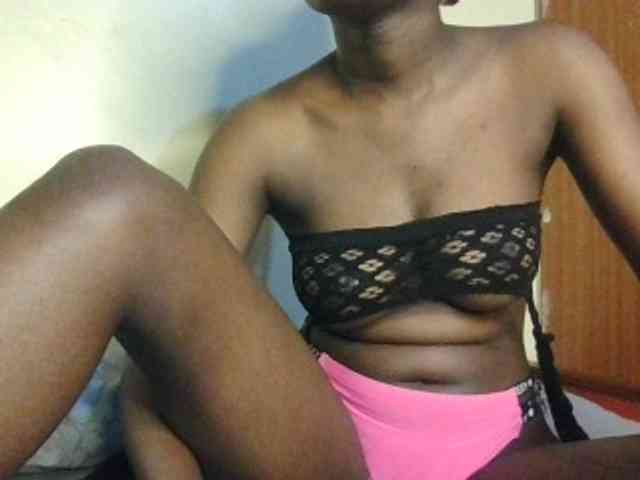 Brianasexy4u webcam