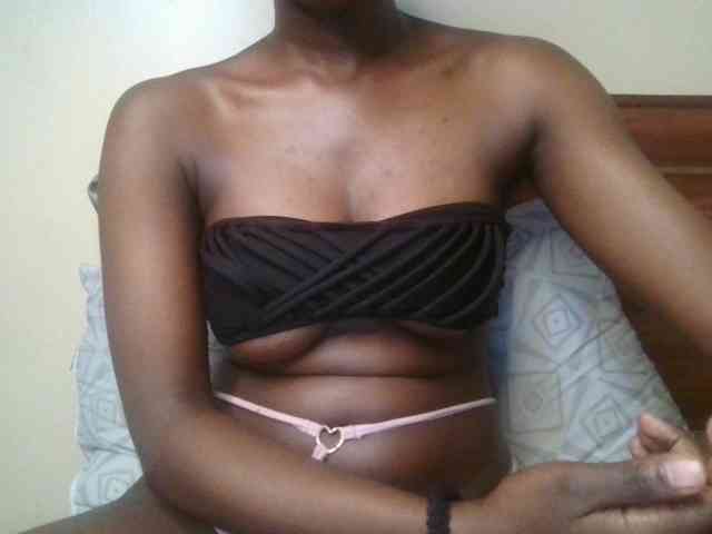 Brianasexy4u webcam