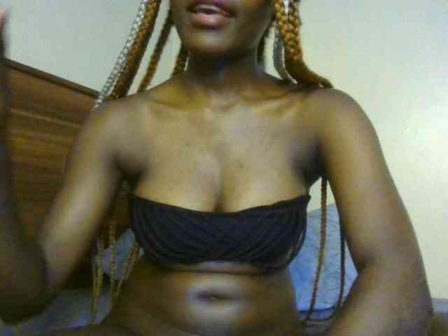 Brianasexy4u webcam