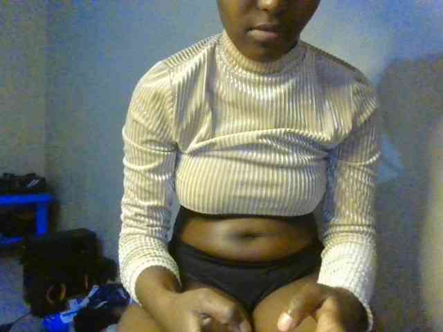 Brianasexy4u webcam