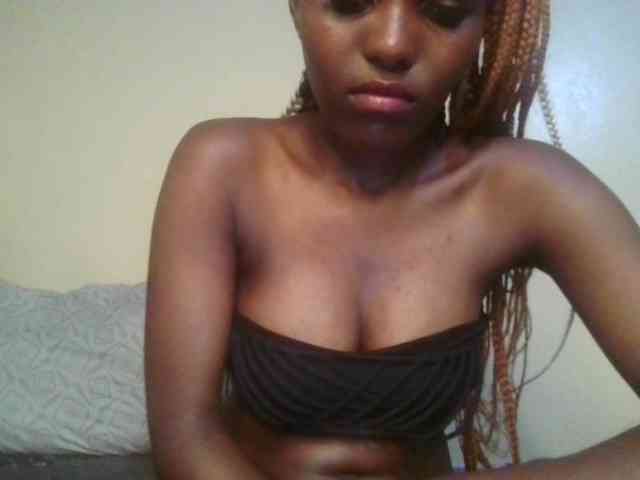 Brianasexy4u webcam