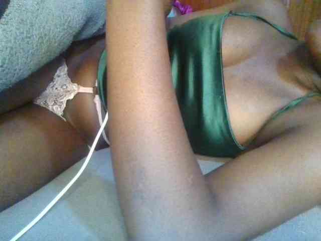 Brianasexy4u webcam