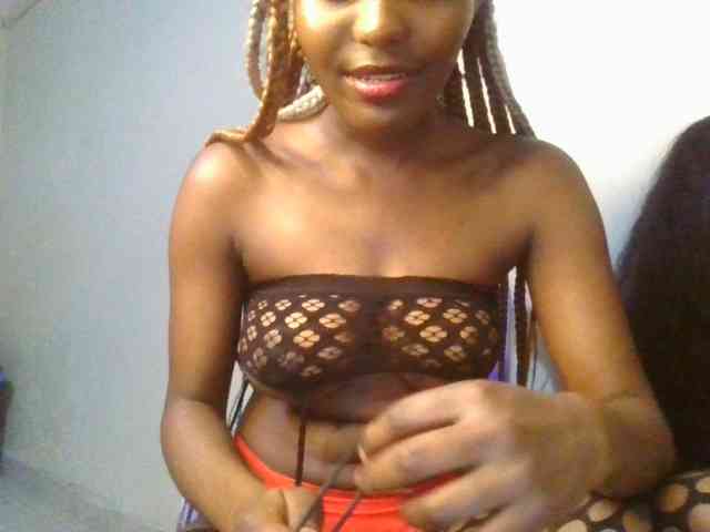 Brianasexy4u webcam