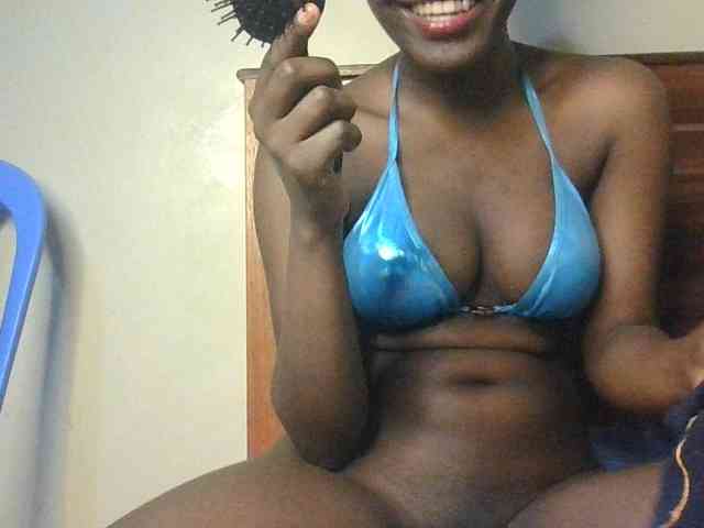 Brianasexy4u webcam