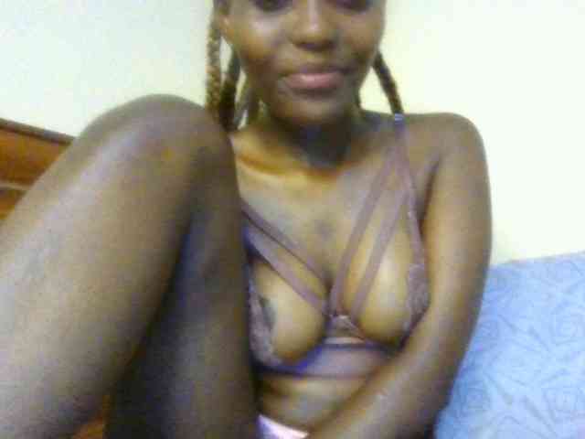 Brianasexy4u webcam