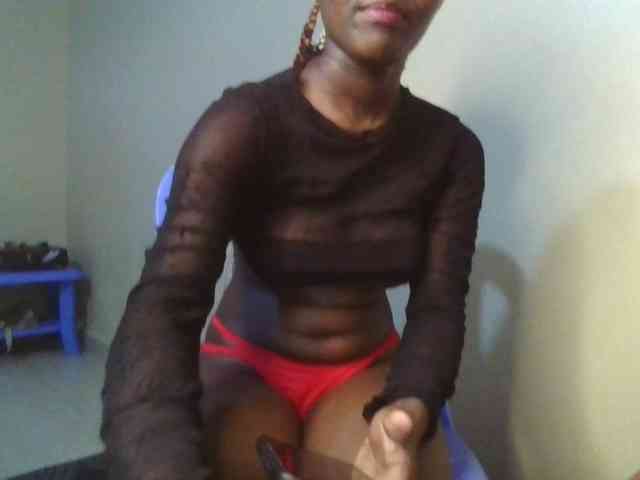 Brianasexy4u webcam