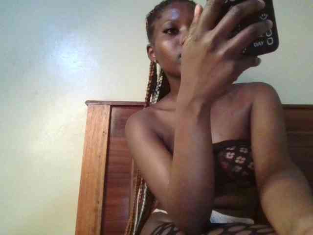 Brianasexy4u webcam
