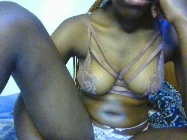 Brianasexy4u webcam