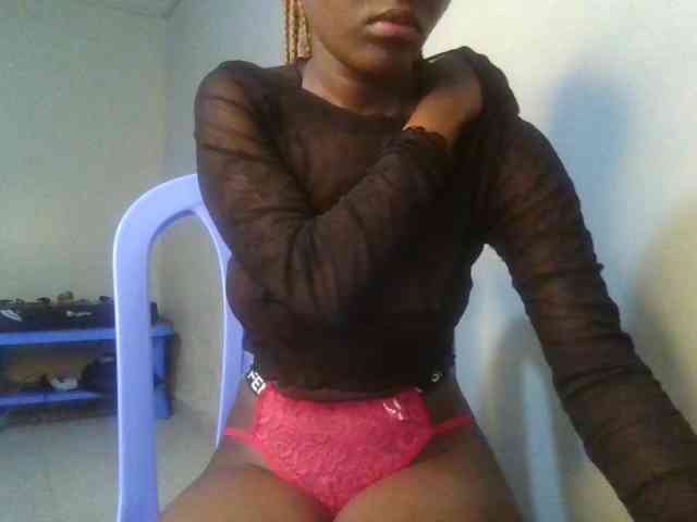 Brianasexy4u webcam