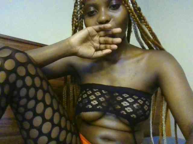 Brianasexy4u webcam