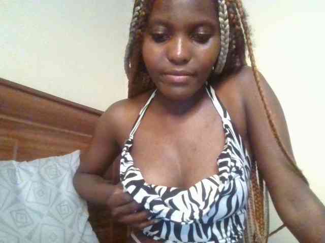 Brianasexy4u webcam