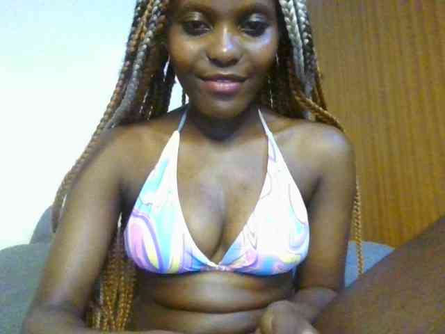 Brianasexy4u webcam