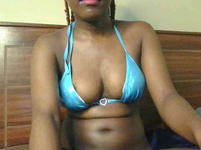 Brianasexy4u webcam
