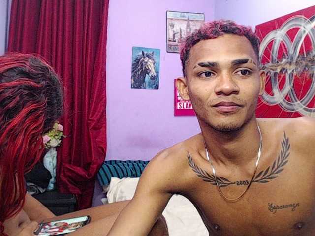 blacktwinks live cam on BongaCams