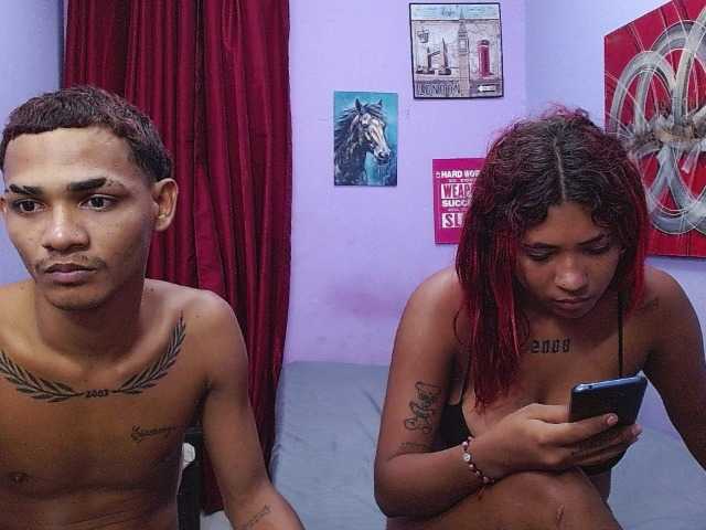 blacktwinks live cam on BongaCams