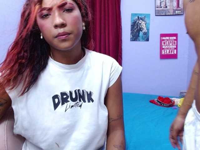 blacktwinks live cam on BongaCams