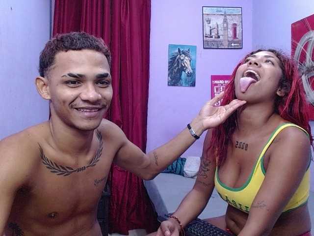 blacktwinks live cam on BongaCams
