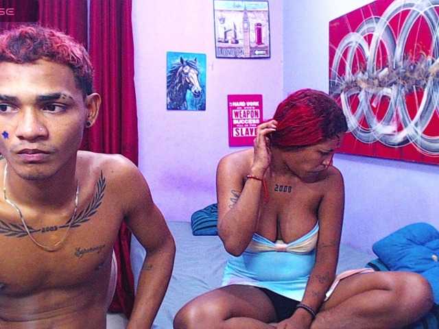 blacktwinks live cam on BongaCams