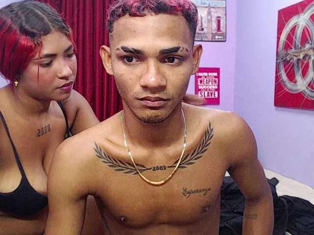 blacktwinks live cam on BongaCams