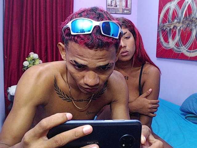 blacktwinks live cam on BongaCams