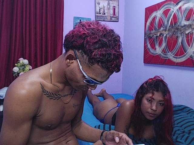 blacktwinks live cam on BongaCams