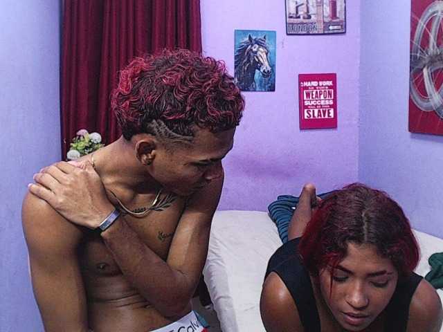 blacktwinks live cam on BongaCams
