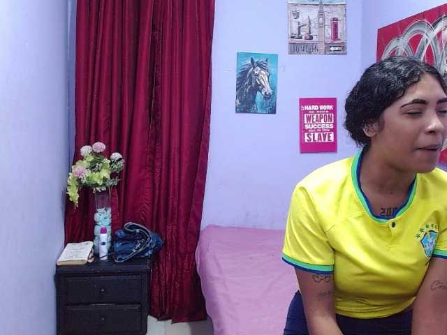blacktwinks live cam on BongaCams