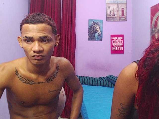 blacktwinks live cam on BongaCams