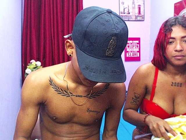 blacktwinks live cam on BongaCams