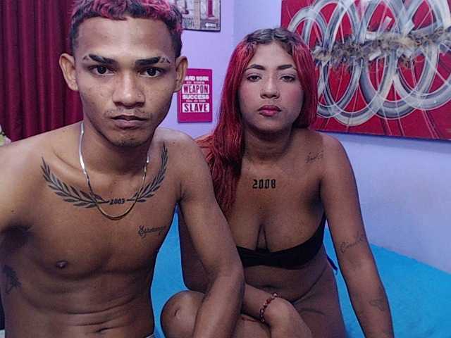 blacktwinks live cam on BongaCams