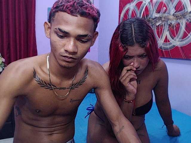 blacktwinks live cam on BongaCams