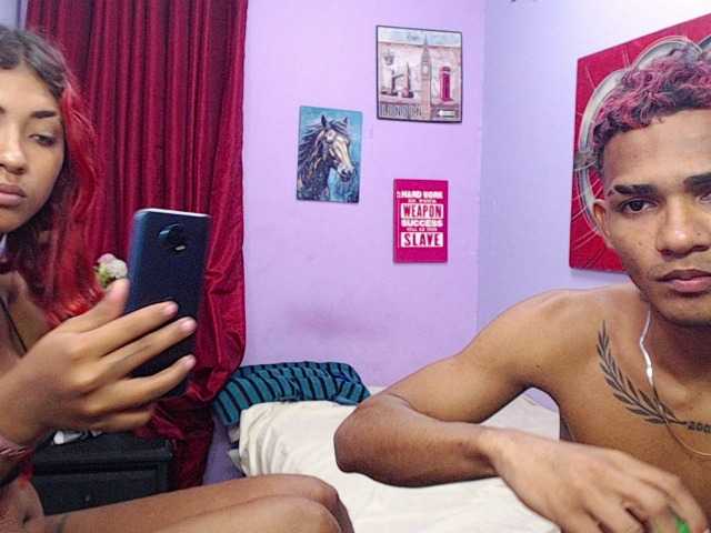blacktwinks live cam on BongaCams