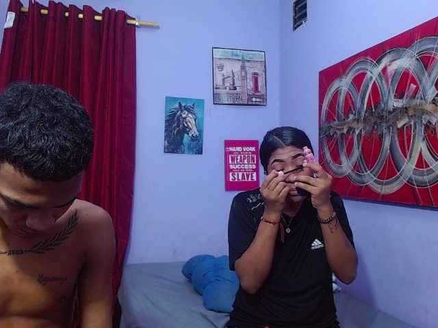 blacktwinks live cam on BongaCams