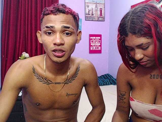 blacktwinks live cam on BongaCams