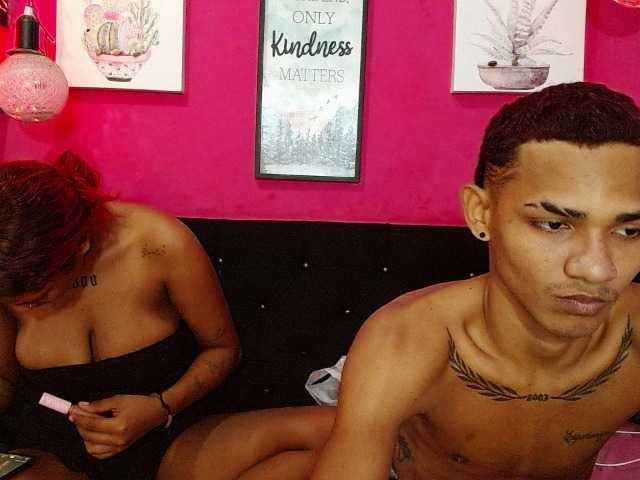 blacktwinks live cam