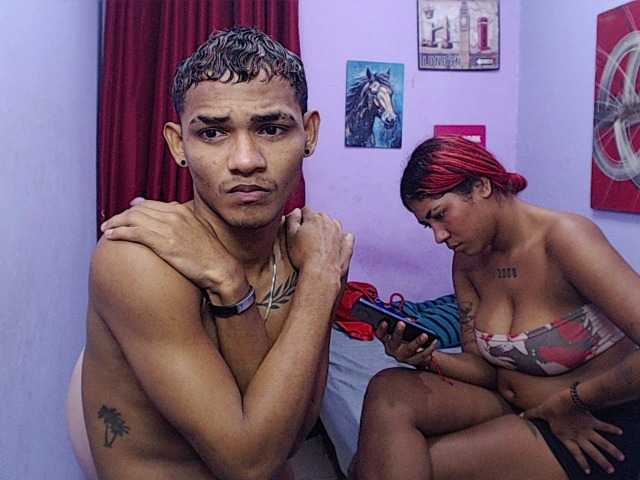 blacktwinks live cam on BongaCams
