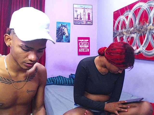 blacktwinks live cam on BongaCams