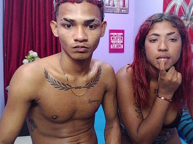 blacktwinks live cam on BongaCams