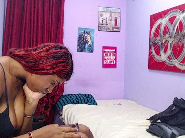 blacktwinks live cam on BongaCams